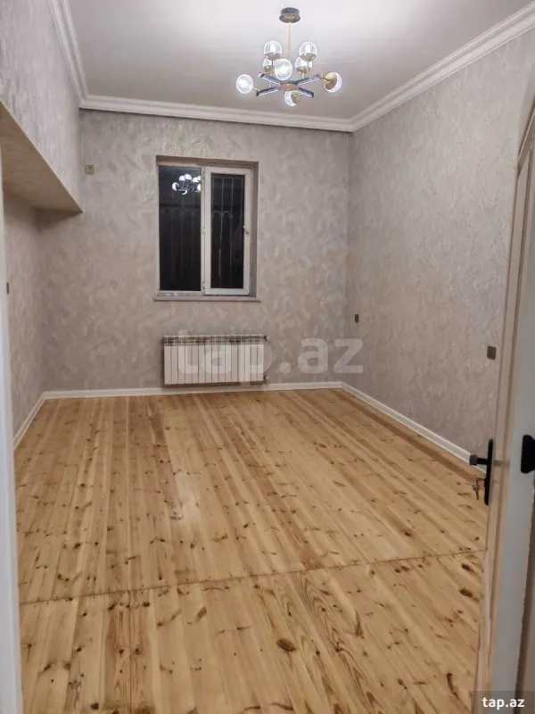 Satılır 4 otaqlı mənzil 115 m²
