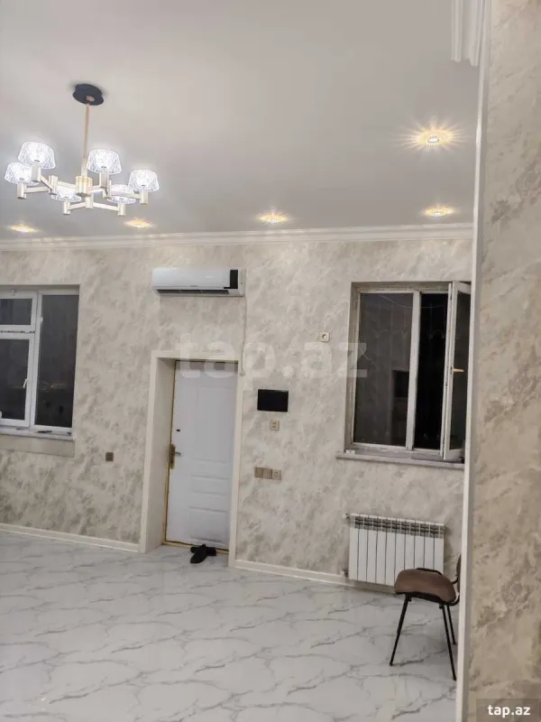Satılır 4 otaqlı mənzil 115 m²