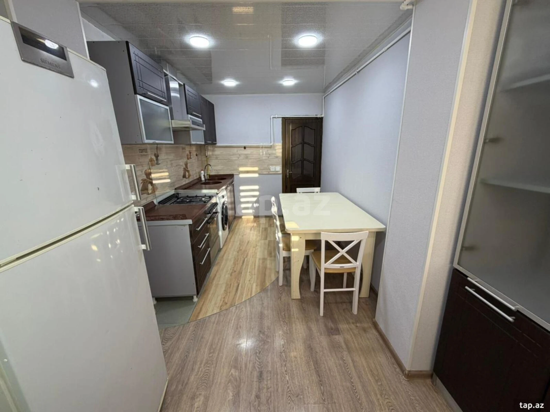 Kirayə verilir 2 otaqlı mənzil 80 m²