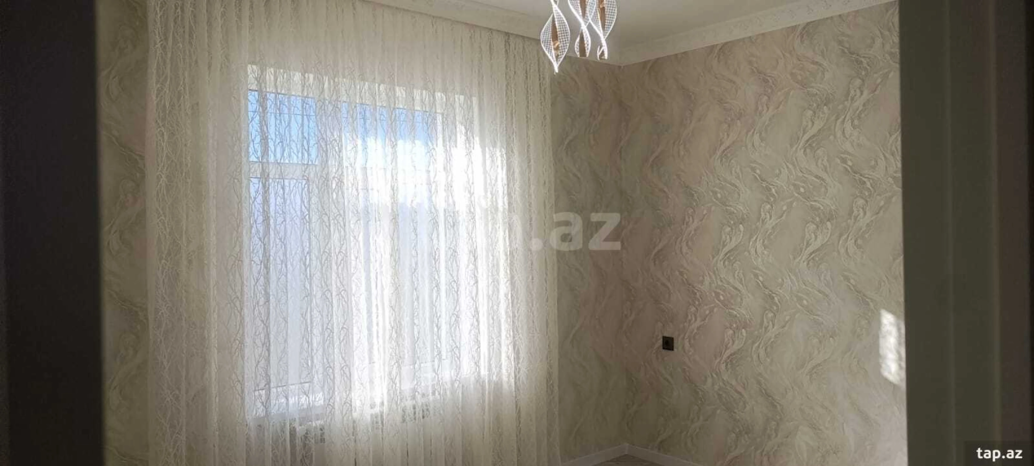 Satılır 3 otaqlı həyət evi