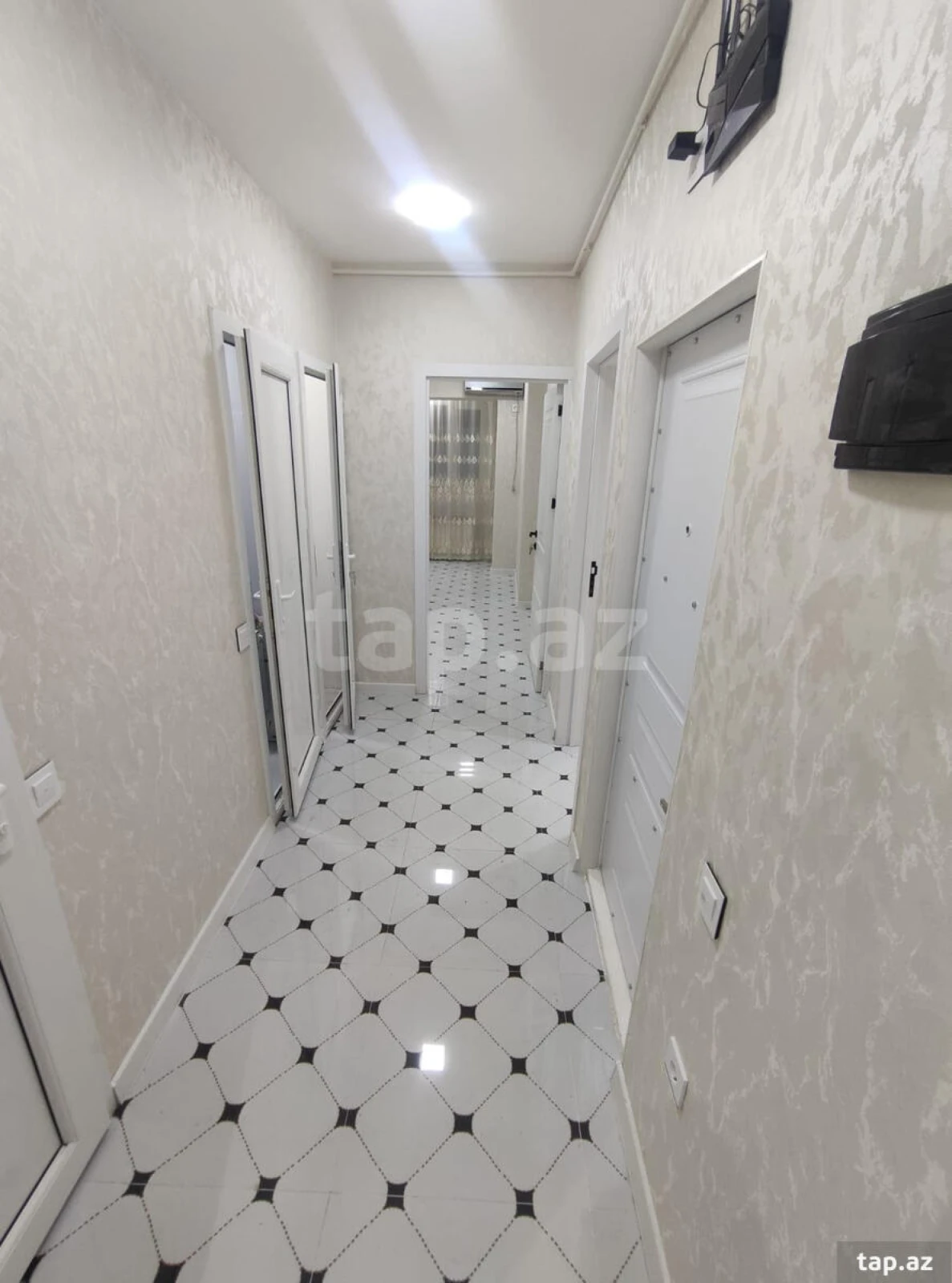 Kirayə verilir 3 otaqlı mənzil 65 m²