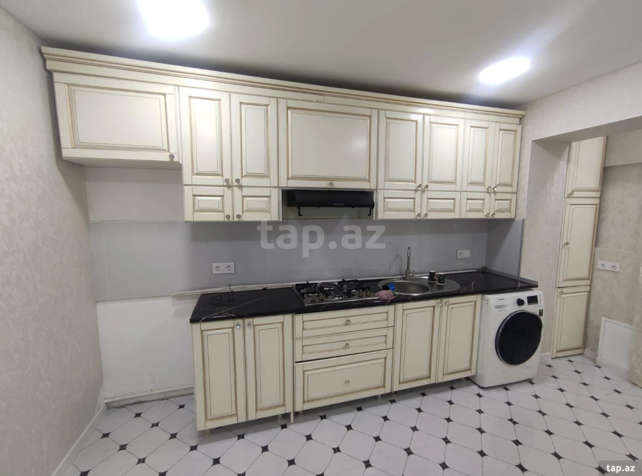 Kirayə verilir 3 otaqlı mənzil 65 m²