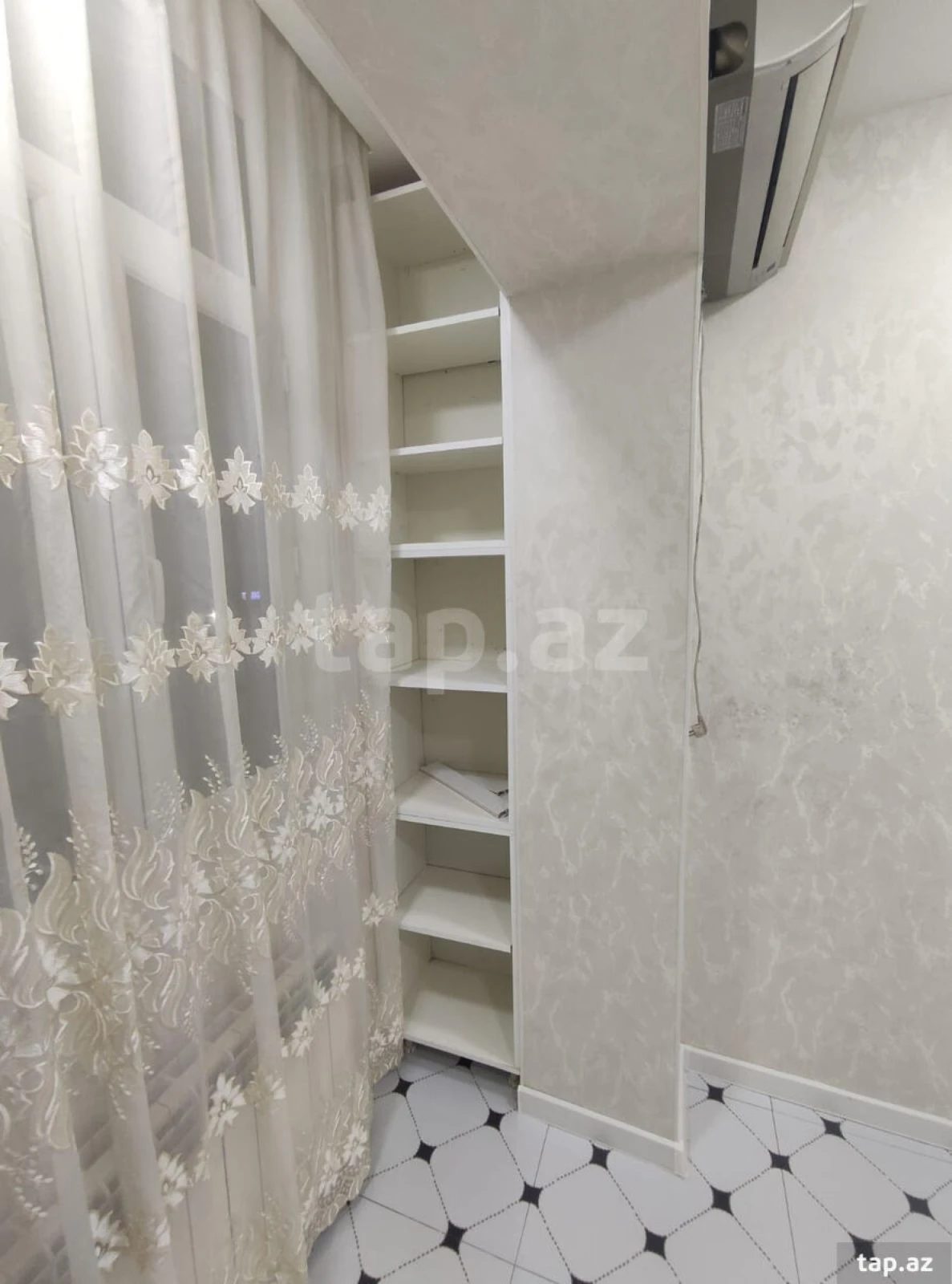 Kirayə verilir 3 otaqlı mənzil 65 m²