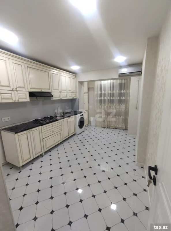 Kirayə verilir 3 otaqlı mənzil 65 m²