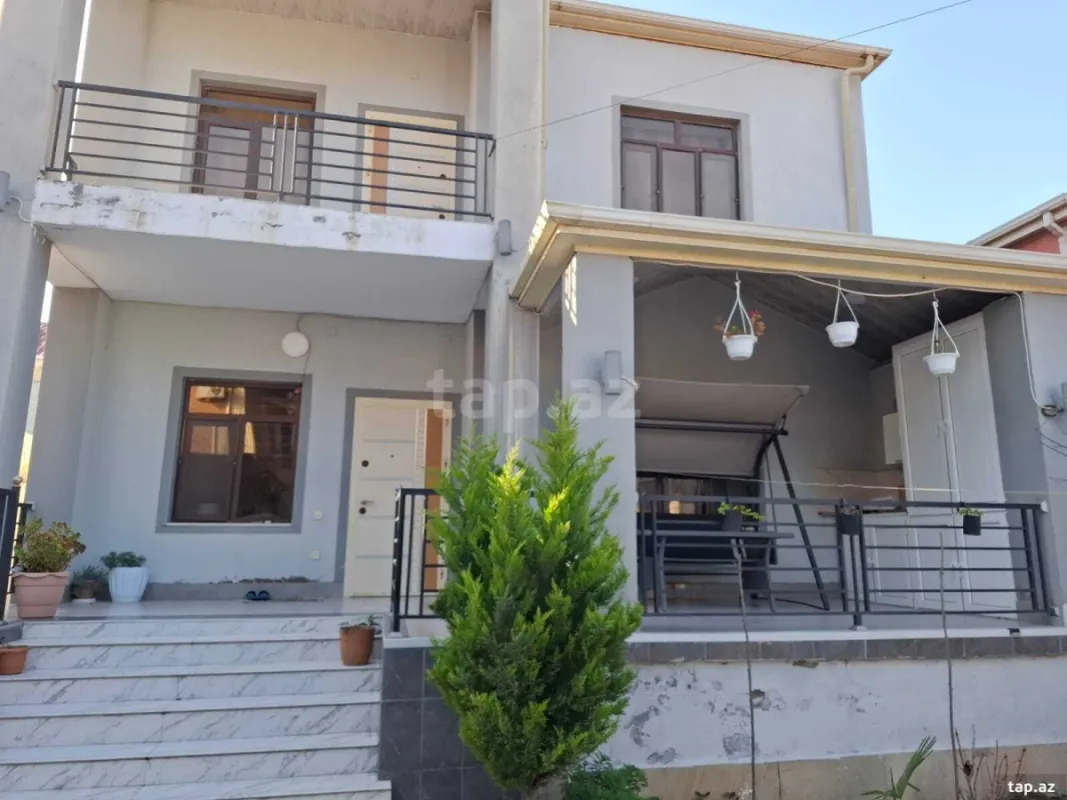 Satılır 5 otaqlı həyət evi