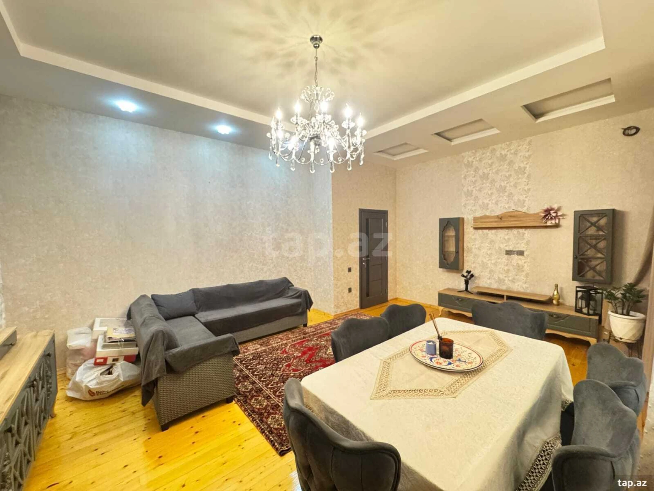 Satılır 5 otaqlı həyət evi