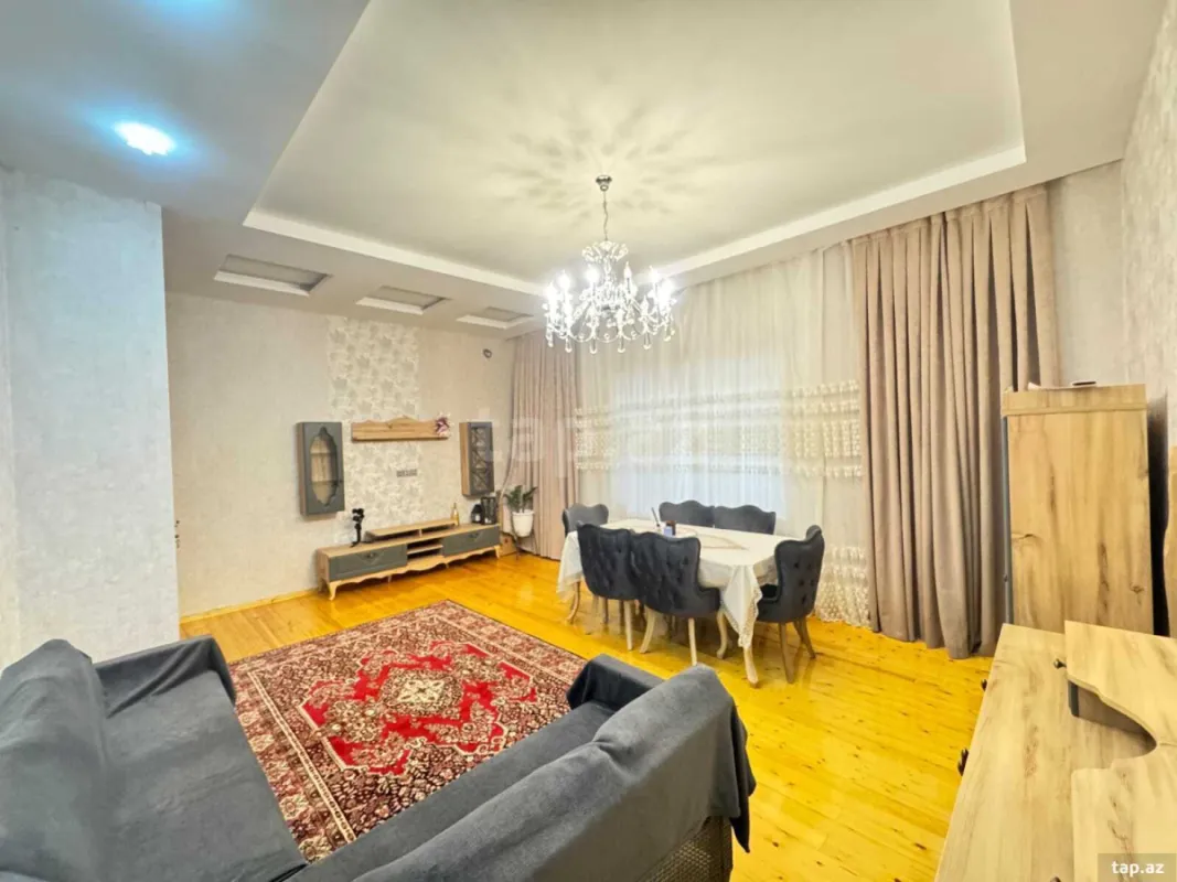 Satılır 5 otaqlı həyət evi