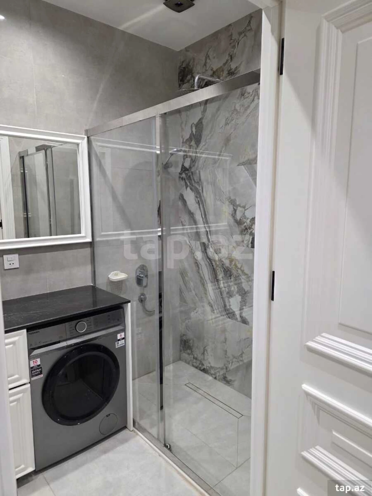 Kirayə verilir 3 otaqlı yeni tikili 98 m²