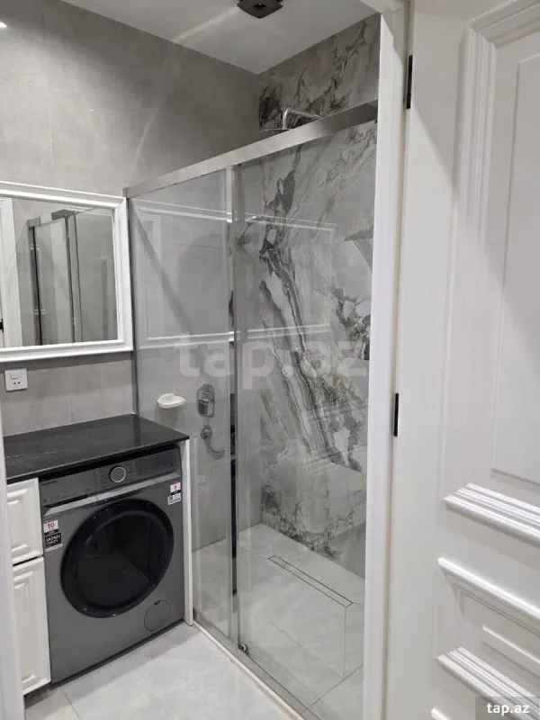 Kirayə verilir 3 otaqlı yeni tikili 98 m²