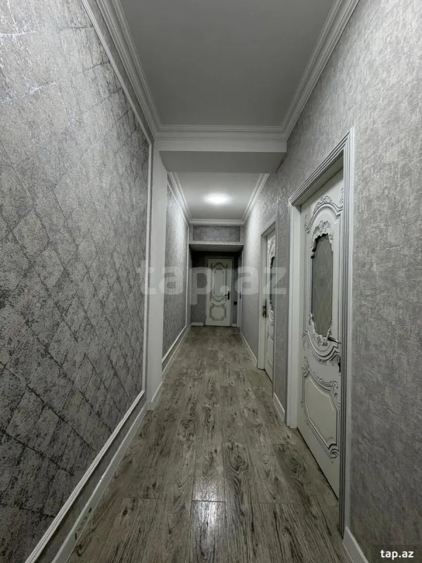 Satılır 3 otaqlı yeni tikili 76 m²