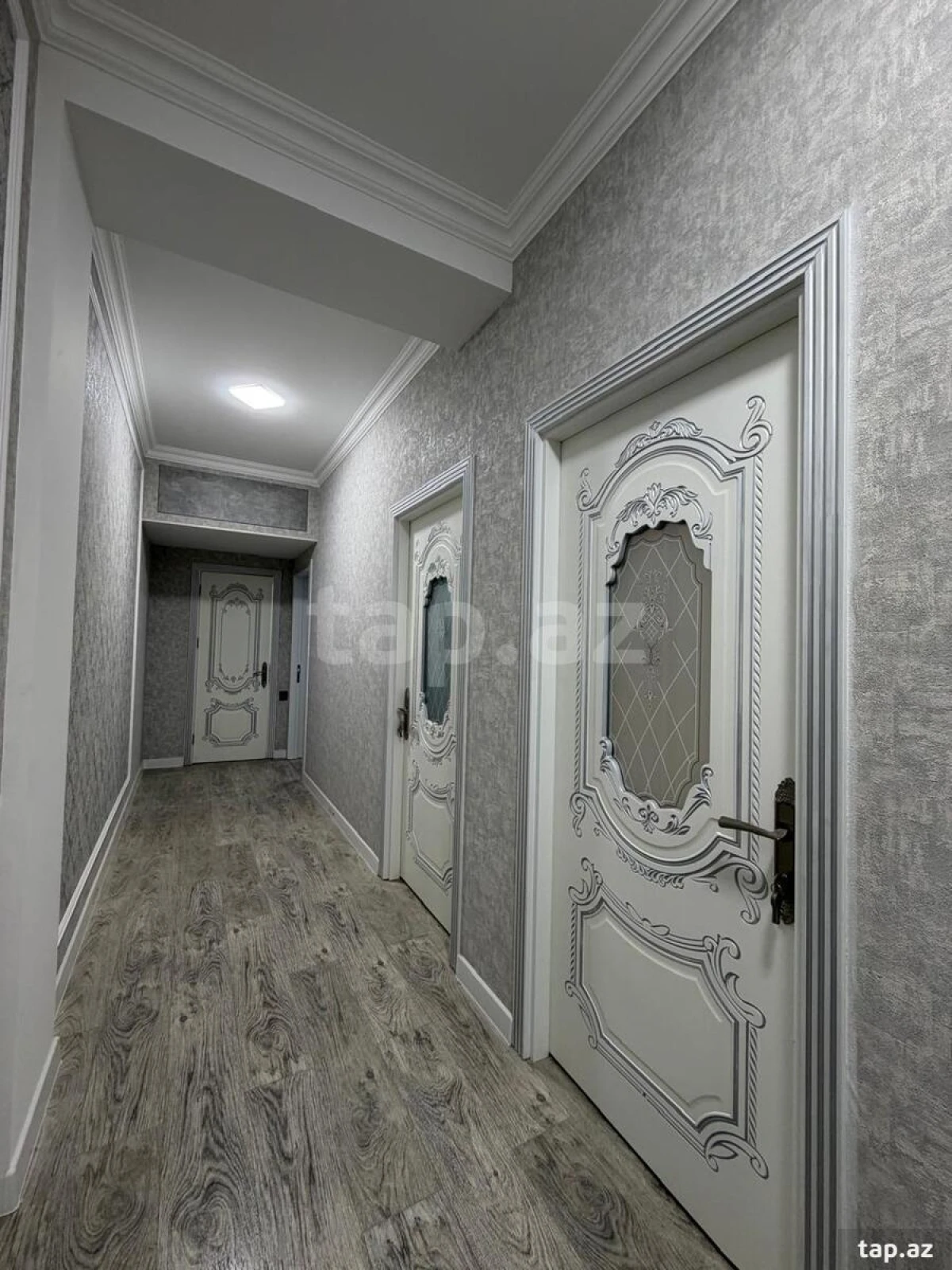 Satılır 3 otaqlı yeni tikili 76 m²