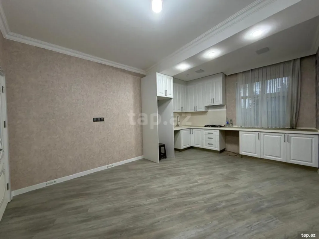 Satılır 3 otaqlı yeni tikili 76 m²