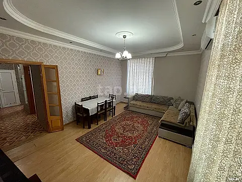 Kirayə verilir 2 otaqlı mənzil 65 m²