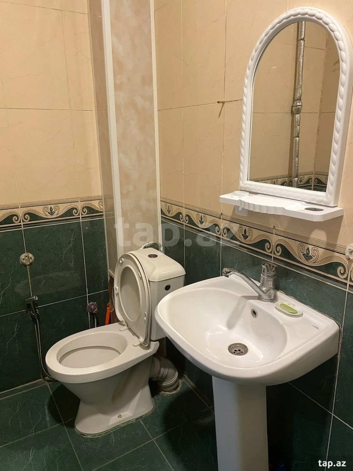 Kirayə verilir 2 otaqlı mənzil 65 m²