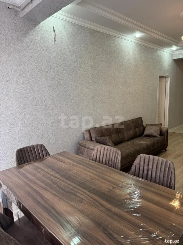 Kirayə verilir 2 otaqlı yeni tikili 86 m²