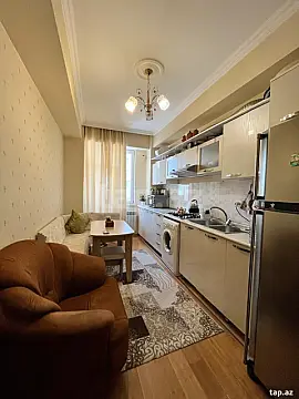Satılır 3 otaqlı yeni tikili 105 m²