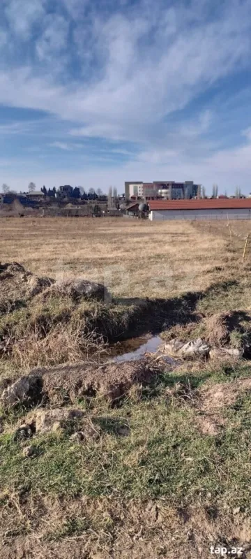 Satılır torpaq sahəsi