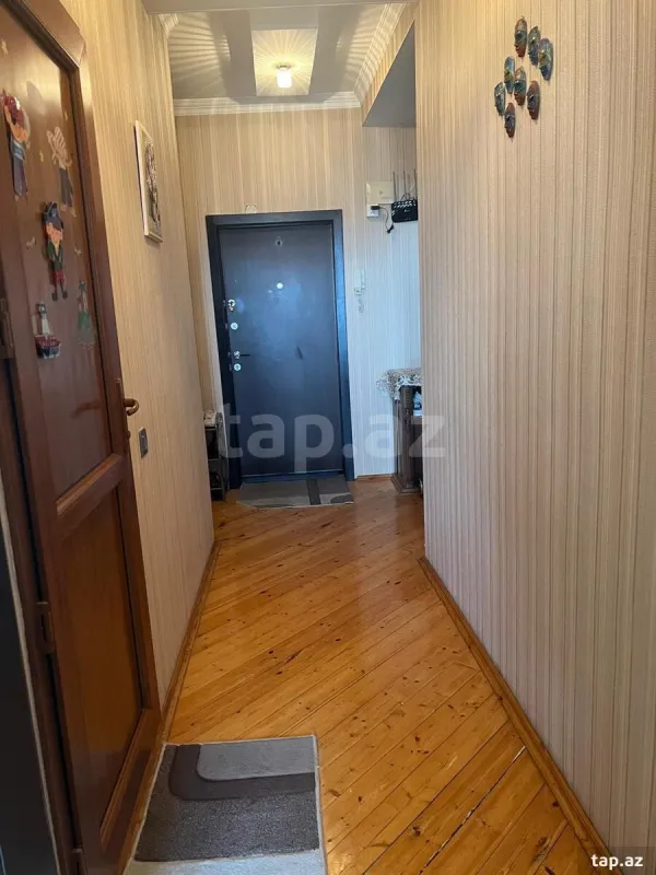 Satılır 3 otaqlı yeni tikili 82 m²