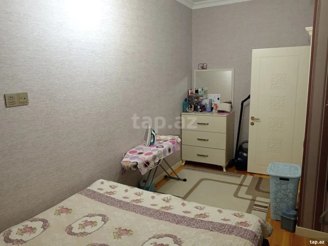 Satılır 2 otaqlı yeni tikili 60 m²