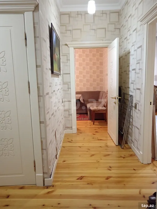 Satılır 2 otaqlı yeni tikili 60 m²