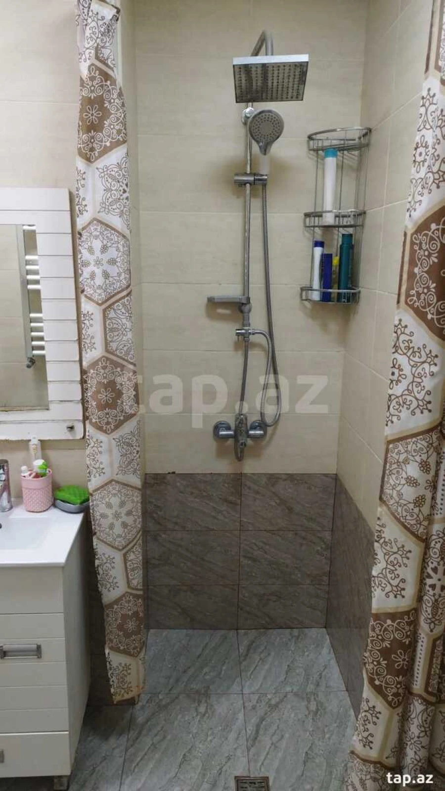 Satılır 2 otaqlı yeni tikili 60 m²