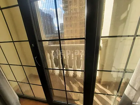 Kirayə verilir 2 otaqlı yeni tikili 86 m²