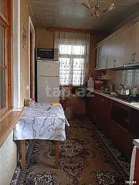 Satılır 5 otaqlı həyət evi