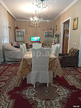 Satılır 5 otaqlı həyət evi