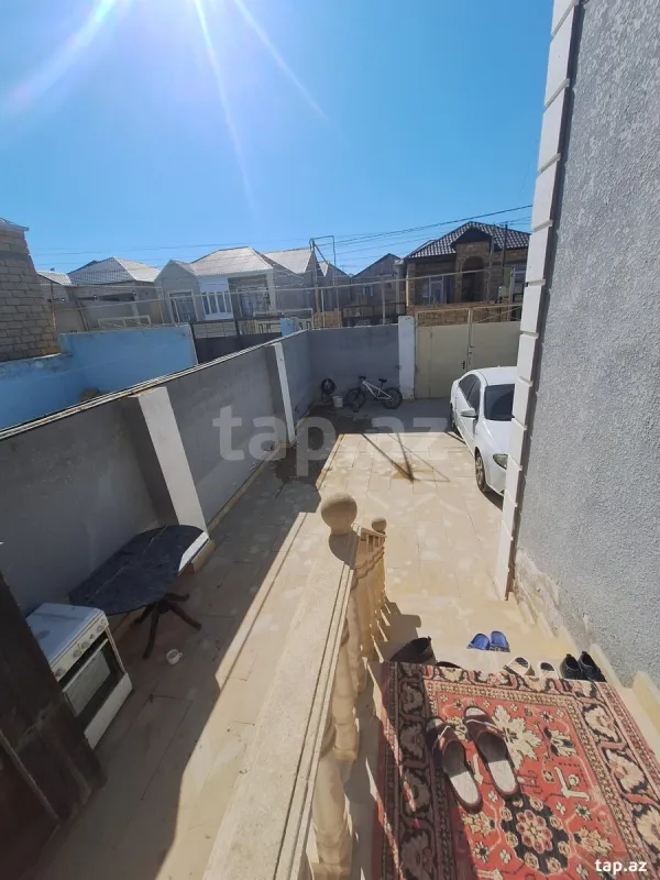 Satılır 3 otaqlı həyət evi