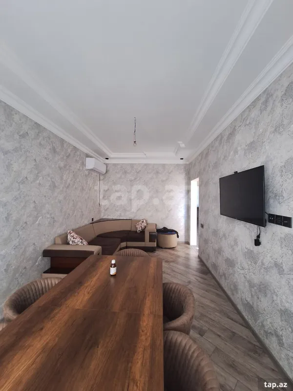 Satılır 3 otaqlı həyət evi