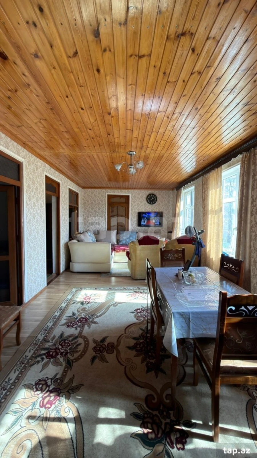 Satılır 6 otaqlı həyət evi