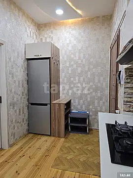 Kirayə verilir 2 otaqlı yeni tikili 50 m²