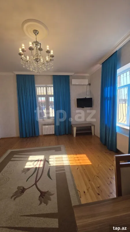 Satılır 3 otaqlı həyət evi