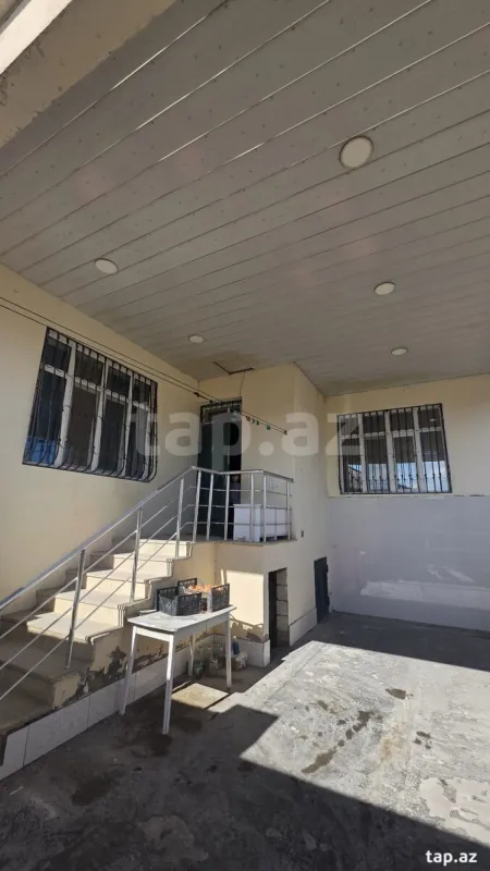 Satılır 3 otaqlı həyət evi