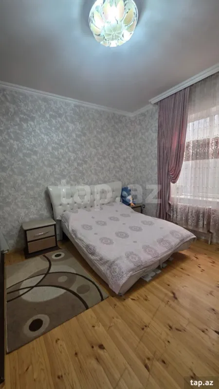 Satılır 3 otaqlı həyət evi