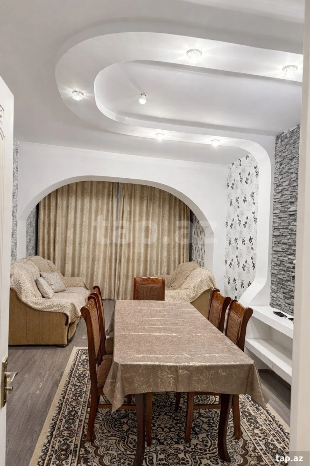 Satılır 2 otaqlı yeni tikili 65 m²