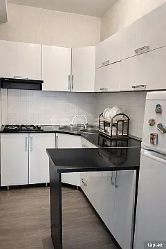 Satılır 2 otaqlı yeni tikili 65 m²