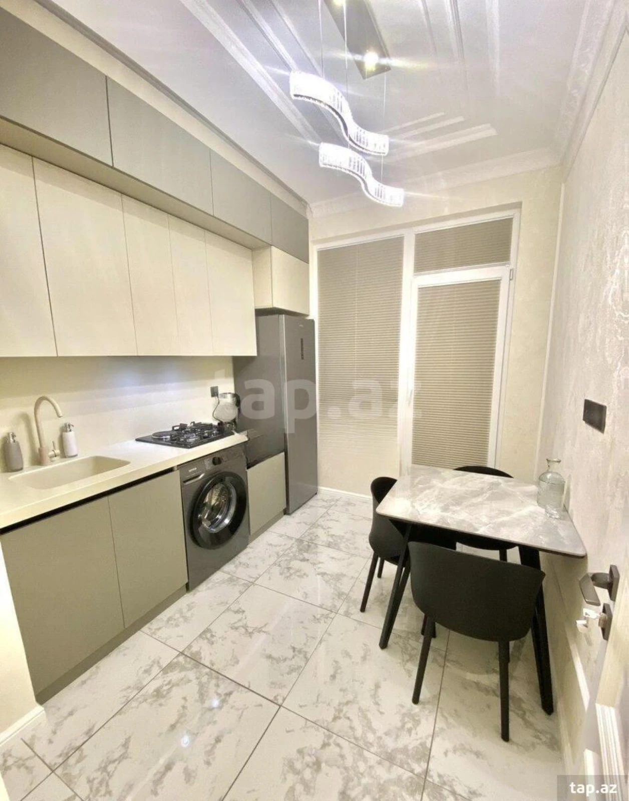 Satılır 2 otaqlı yeni tikili 52.9 m²