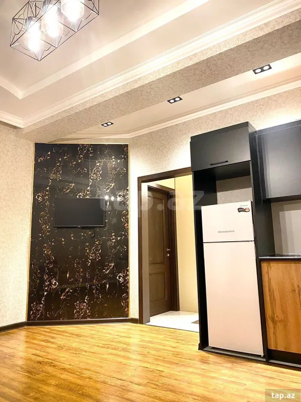 Kirayə verilir 2 otaqlı yeni tikili 60 m²