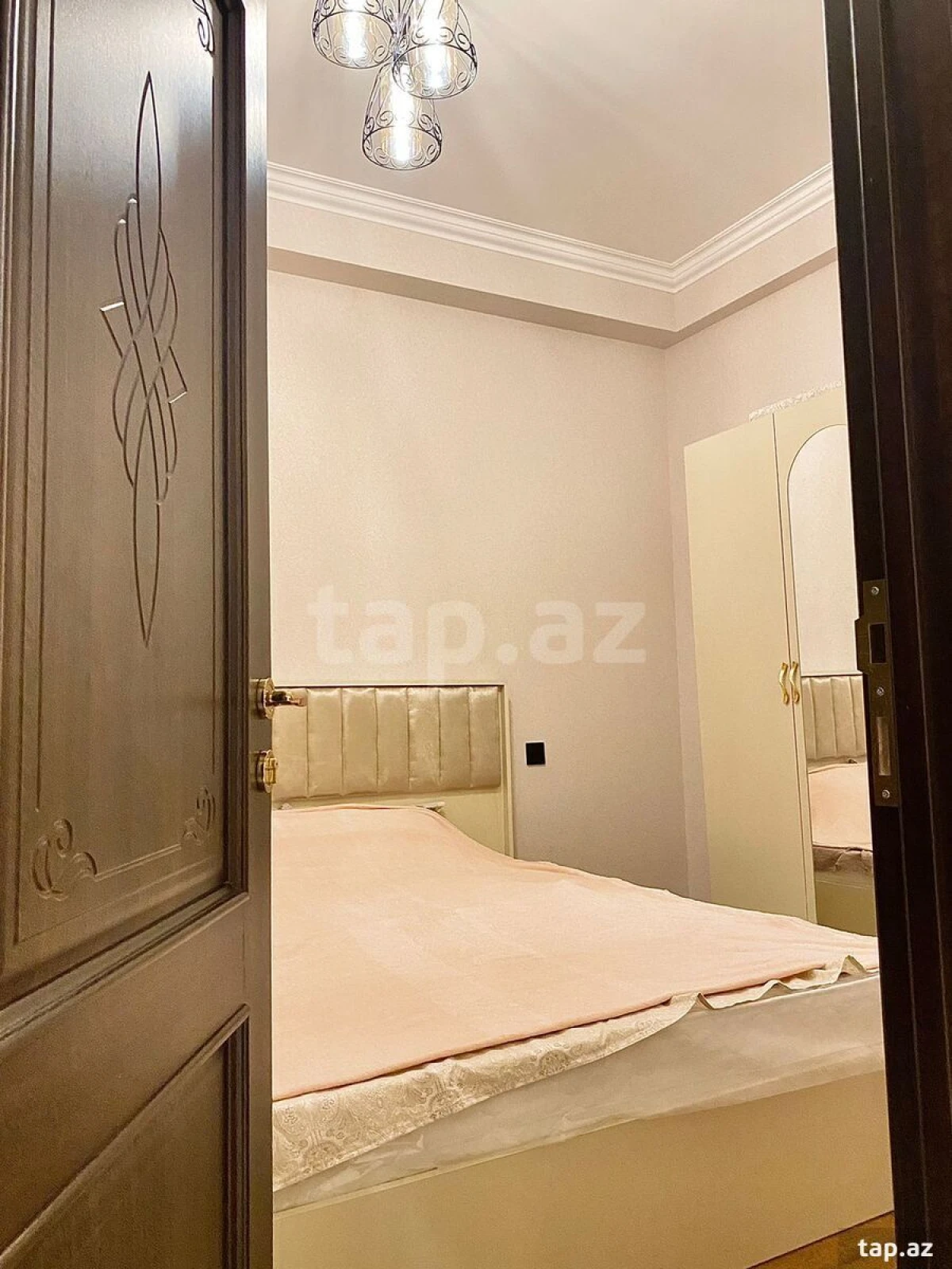 Kirayə verilir 2 otaqlı yeni tikili 60 m²