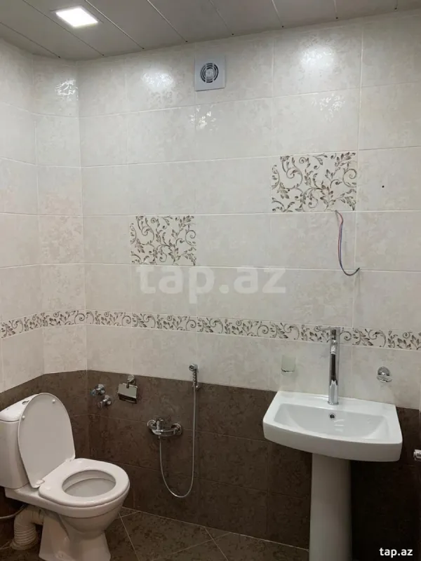 Kirayə verilir 2 otaqlı mənzil 60 m²