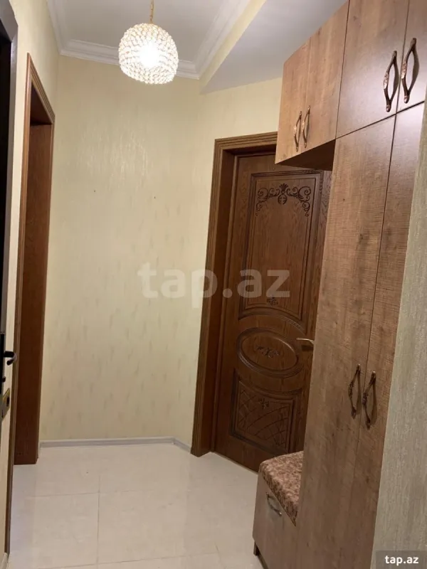 Kirayə verilir 2 otaqlı mənzil 60 m²