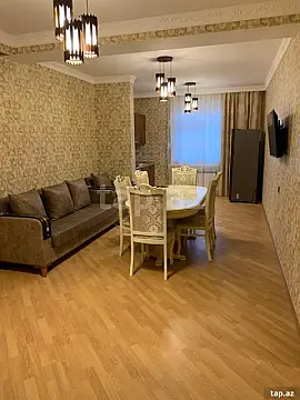 Kirayə verilir 2 otaqlı mənzil 60 m²