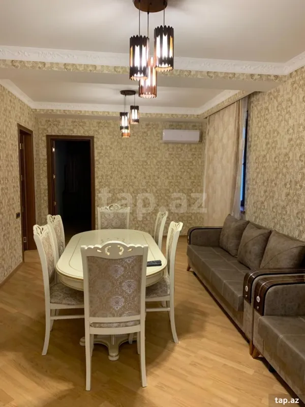 Kirayə verilir 2 otaqlı mənzil 60 m²