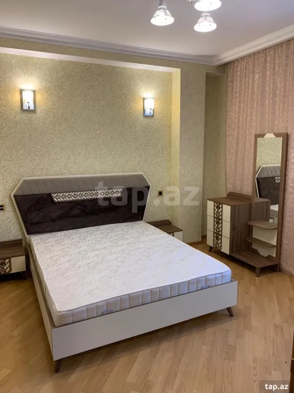 Kirayə verilir 2 otaqlı mənzil 60 m²