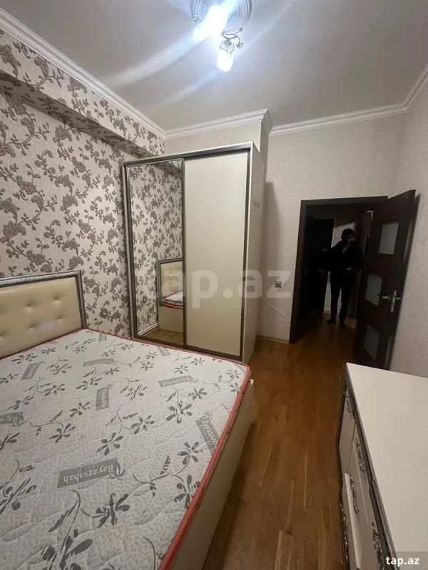 Kirayə verilir 2 otaqlı yeni tikili 60 m²