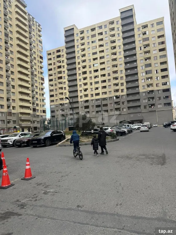 Kirayə verilir 2 otaqlı yeni tikili 60 m²