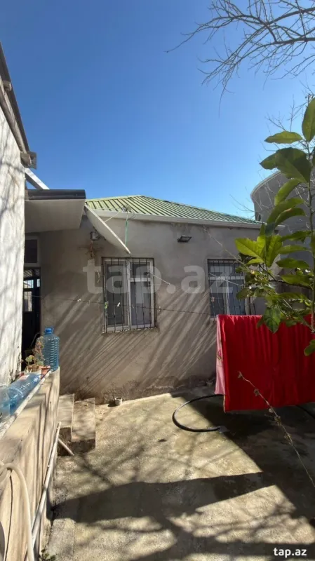 Satılır 3 otaqlı həyət evi