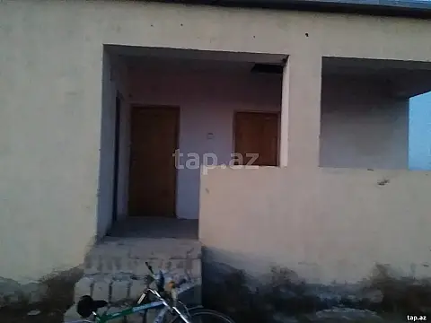 Satılır 3 otaqlı həyət evi