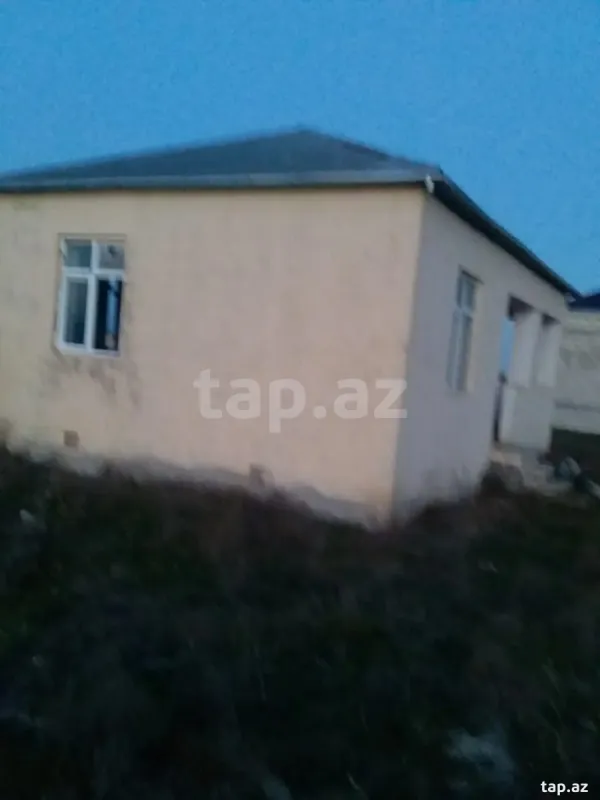 Satılır 3 otaqlı həyət evi